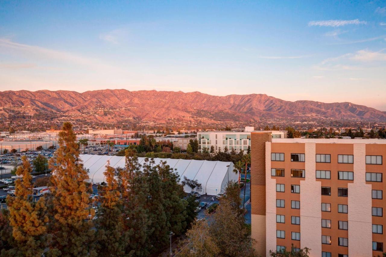 Los Angeles Marriott Burbank Airport Exterior foto